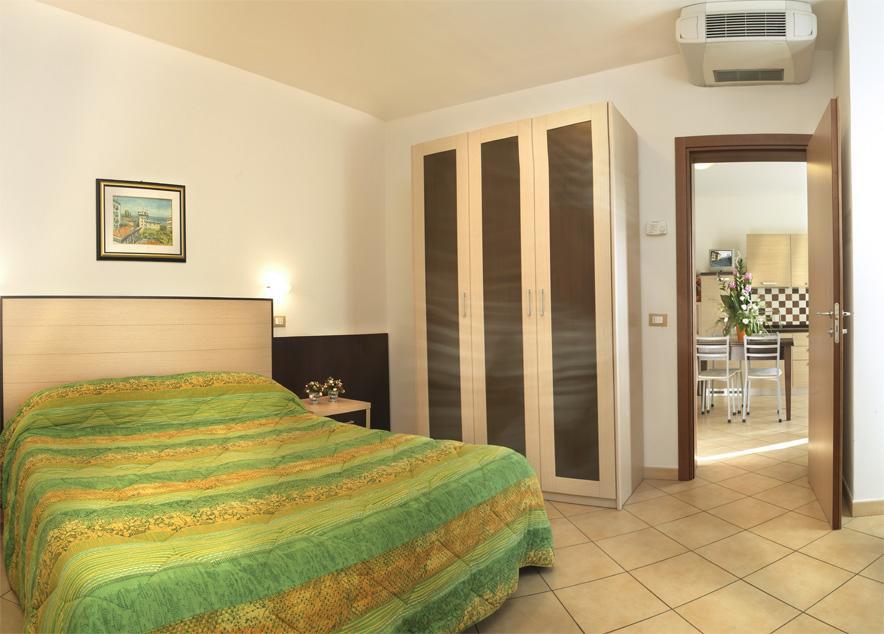 Residence Eurogarden ริมินี ภายนอก รูปภาพ
